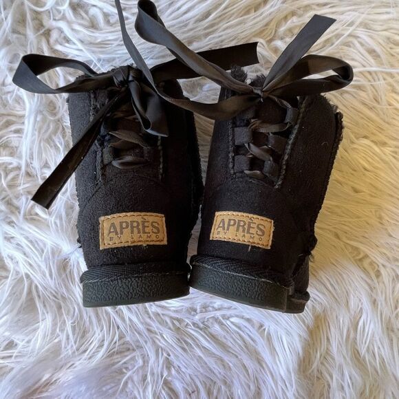 Apres 💫by Lamo  Boots💫 Girls' Toddler 9💫 - Picture 1 of 8